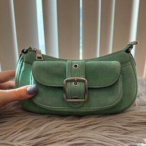 #26C - NWT GREEN COACH